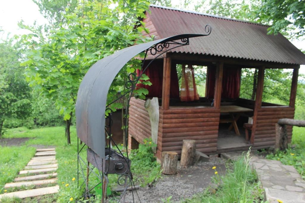 Гостевой Дом "Дача Салтов" Staryy Saltiv Exterior foto
